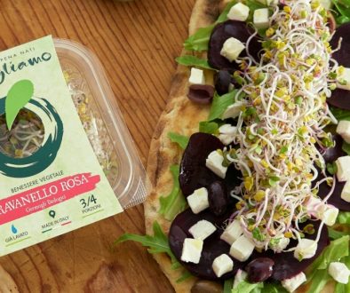 focaccia-rucola-germogli-ravanello
